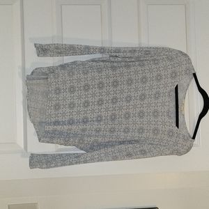 Grey long sleeve